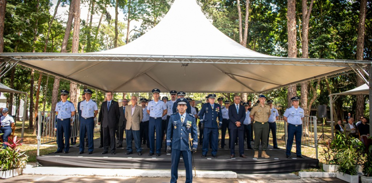 Instituto de Aeronáutica e Espaço tem novo Diretor